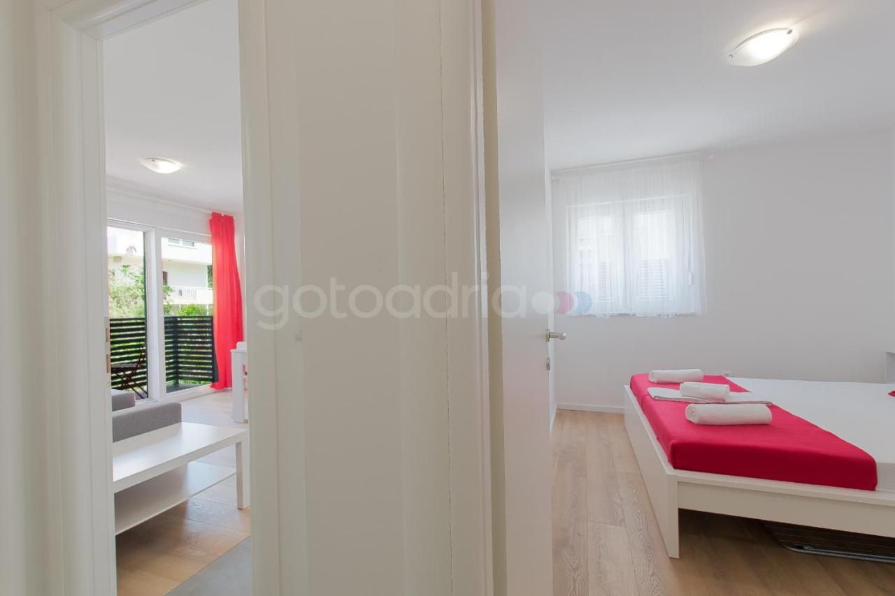 Sea View Apartments Pezze Makarska Bagian luar foto